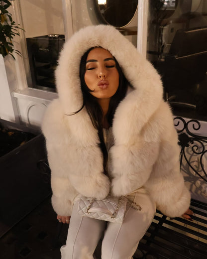 JASMINA - Kort Kunst Bontjas