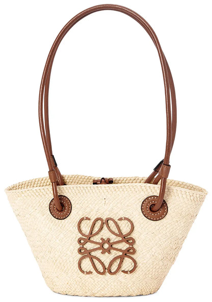 LOLA | Anagrammandenmandtas