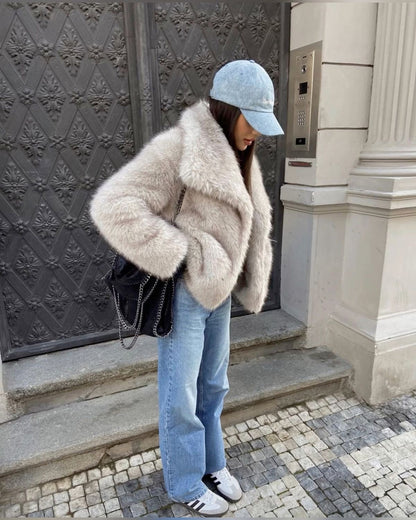 MACY – Luxe Bontjas