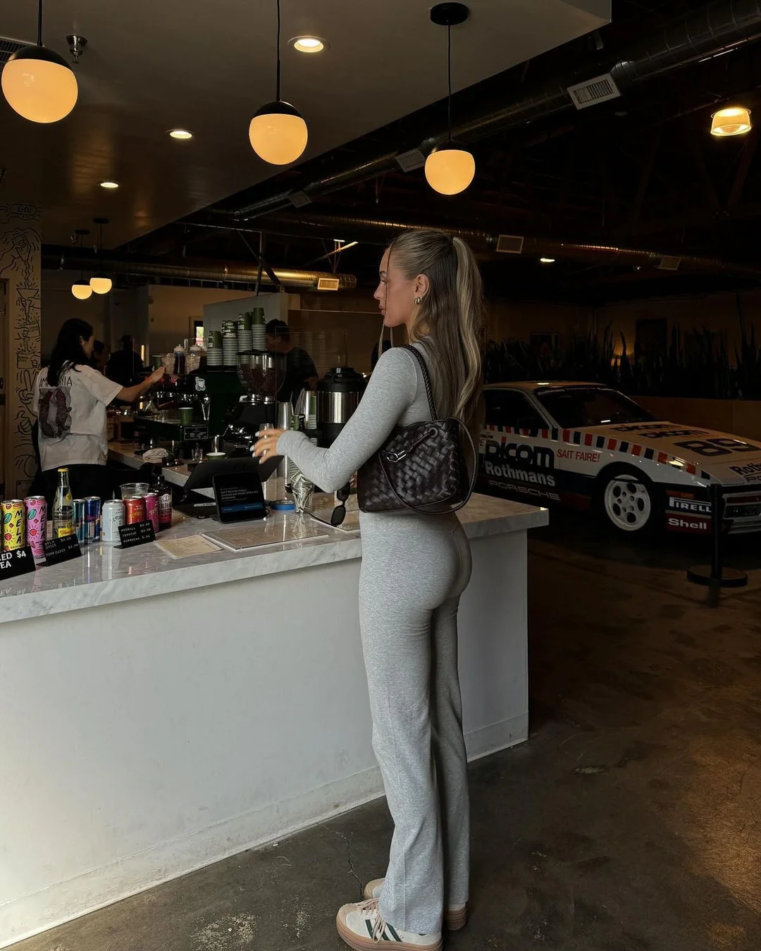 AURORA - Virale Lounge Set