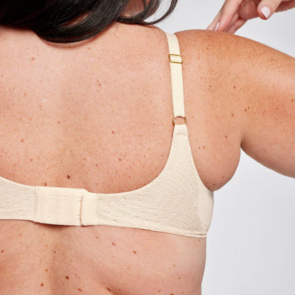 NELA | Push-Up Magie