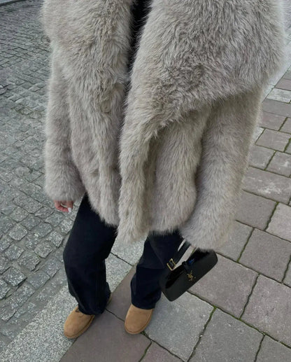 MACY – Luxe Bontjas