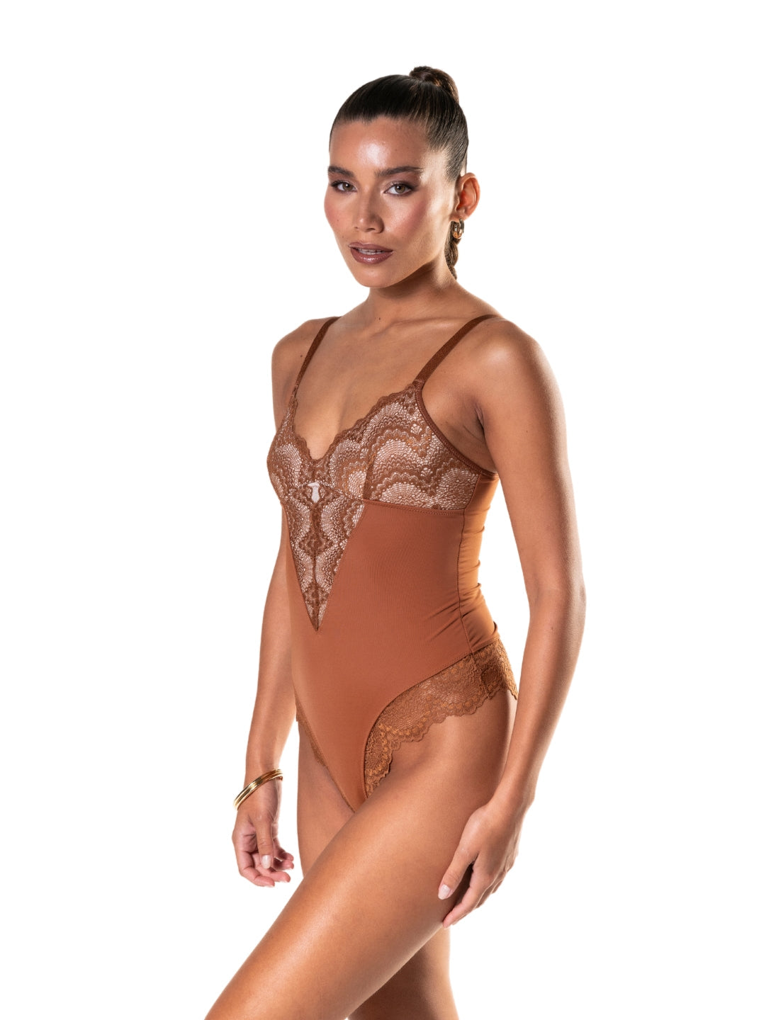 TRIANA - Halflos gesnoerde bodysuit