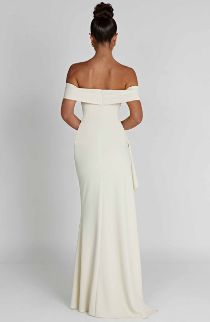 KIM | Off-Shoulder Satijnen Maxijurk