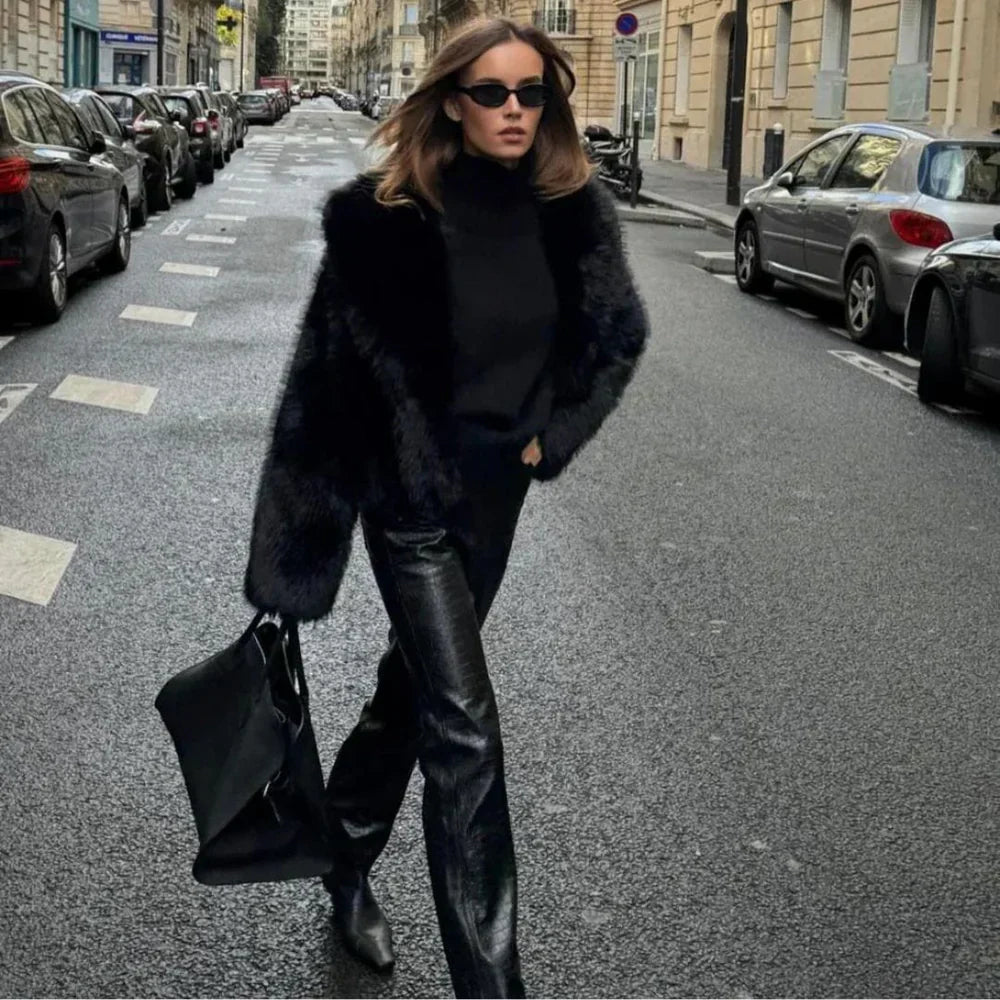 MACY – Luxe Bontjas