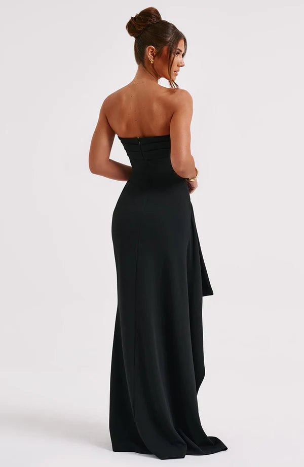KIM – Strapless Luxe Maxi Dress met Hoge Split